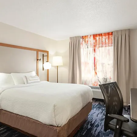 Fairfield Inn By Marriott Warren Niles Exterior photo